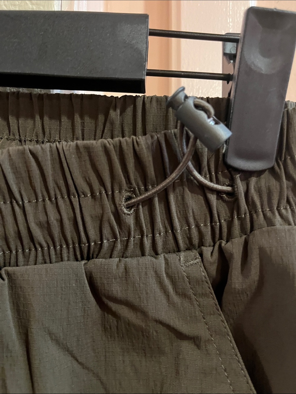 HALARA Olive Green Elastic-Waist cargo Skirt with Drawstring - Picture 4 of 11